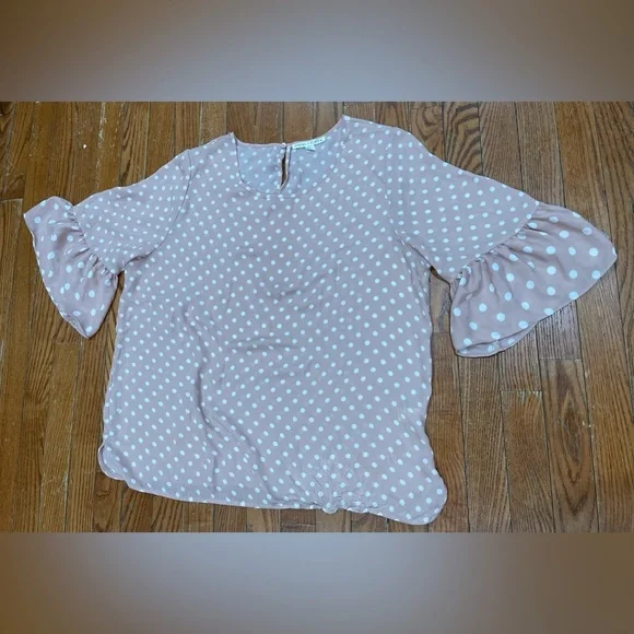 Violet & Claire Ruffle Sleeve Blouse - Pink and White - Picture 6 of 14